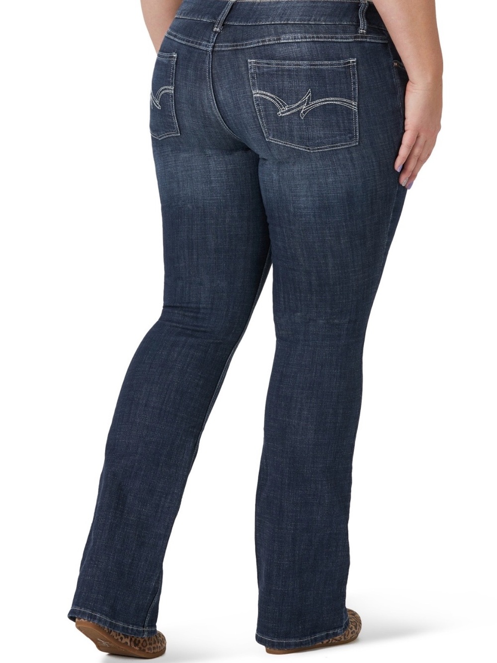 NWT Wrangler Women's Plus Size size 22w Essential High Rise Bootcut Jeans